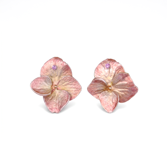 天然紫色蓝宝石绣球花耳钉